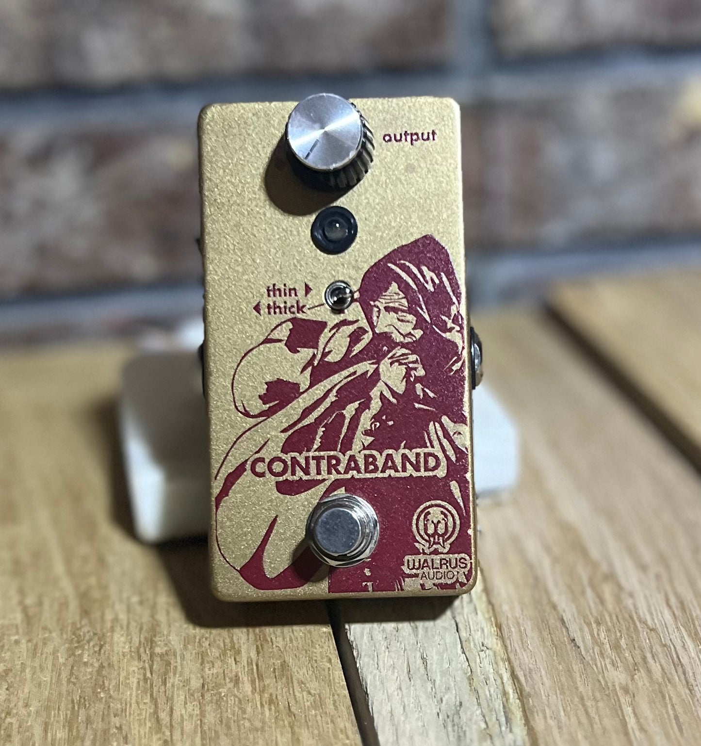 Walrus Audio Contraband
