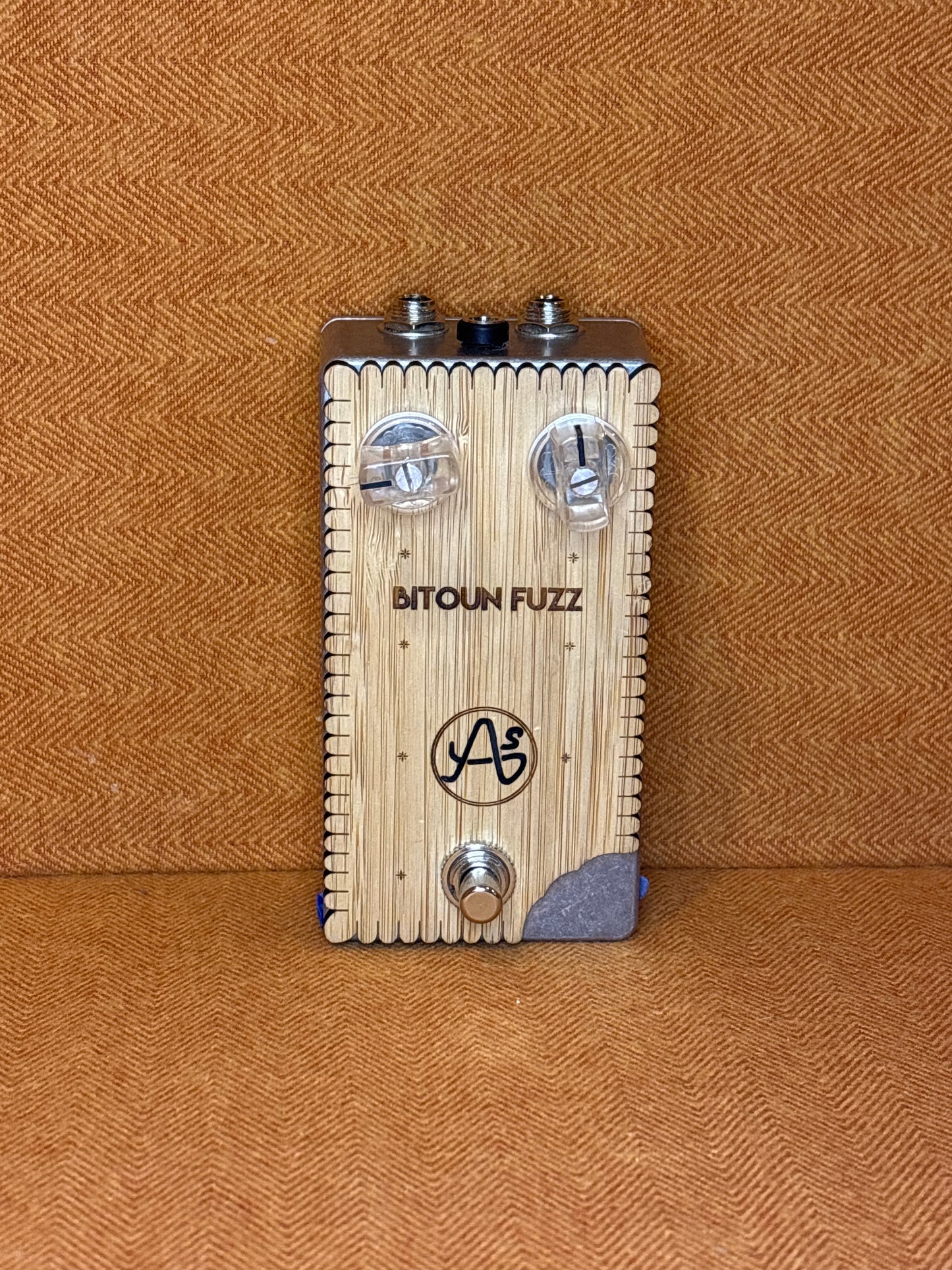 Bitoun Fuzz Pedal