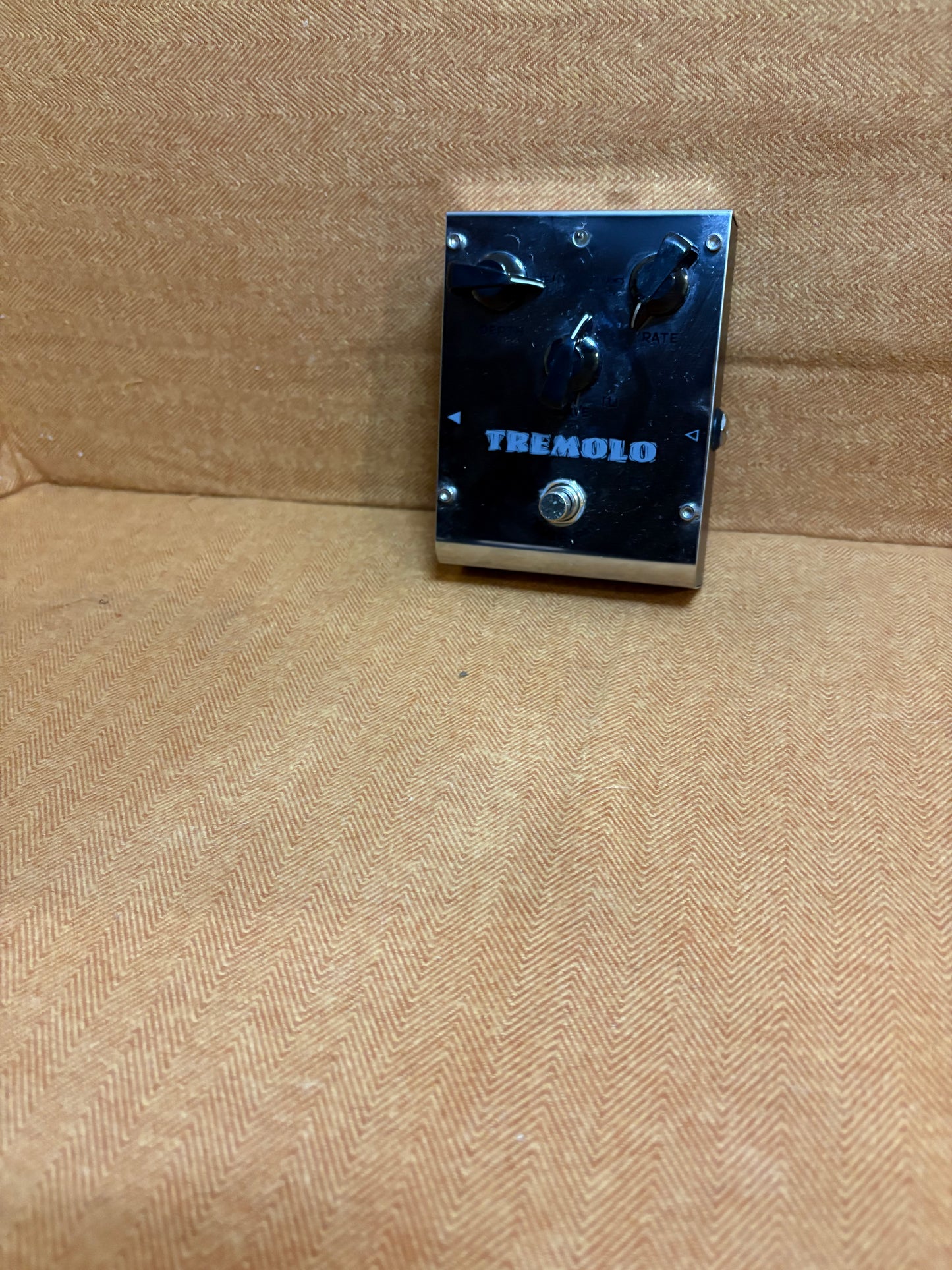 Biyang Tonefancier TR-8