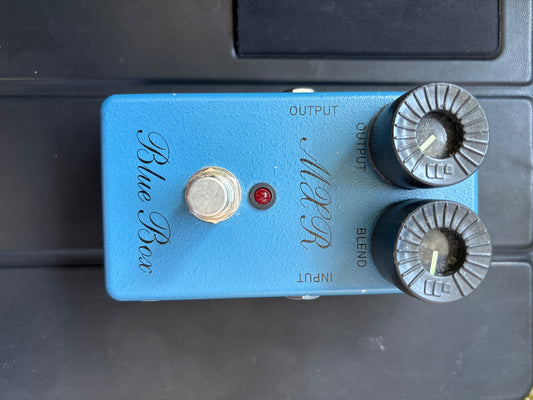 MXR blue box